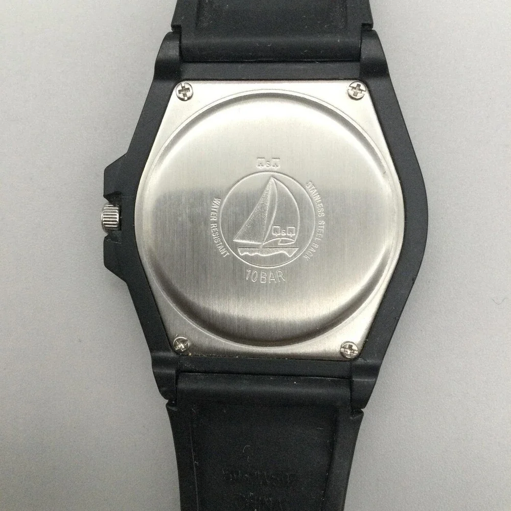 Vintage Q&Q Mens Watch 46mm Gold Tone Dial Black Rubber New Battery